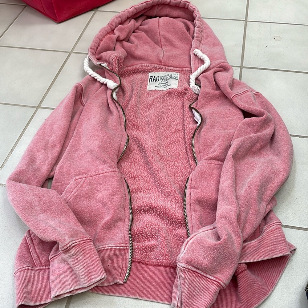 RAGWEAR zip-up hoodie. Size M.